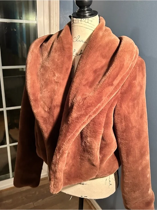 Blank NYC Women's Espresso Faux Fur Martini Jacket - Picture 3 of 13